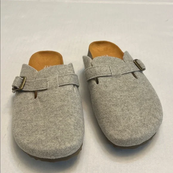 GAP WOMENS HEATHER GRAY FELT CLOGS WITH BUCKLE SIZE 7 - Picture 5 of 10